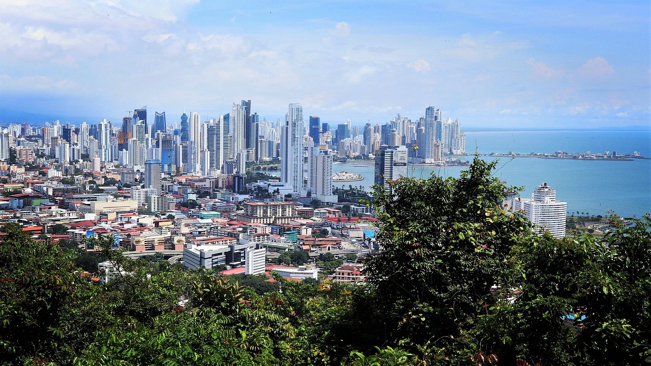 Panama — Up To 180 Days