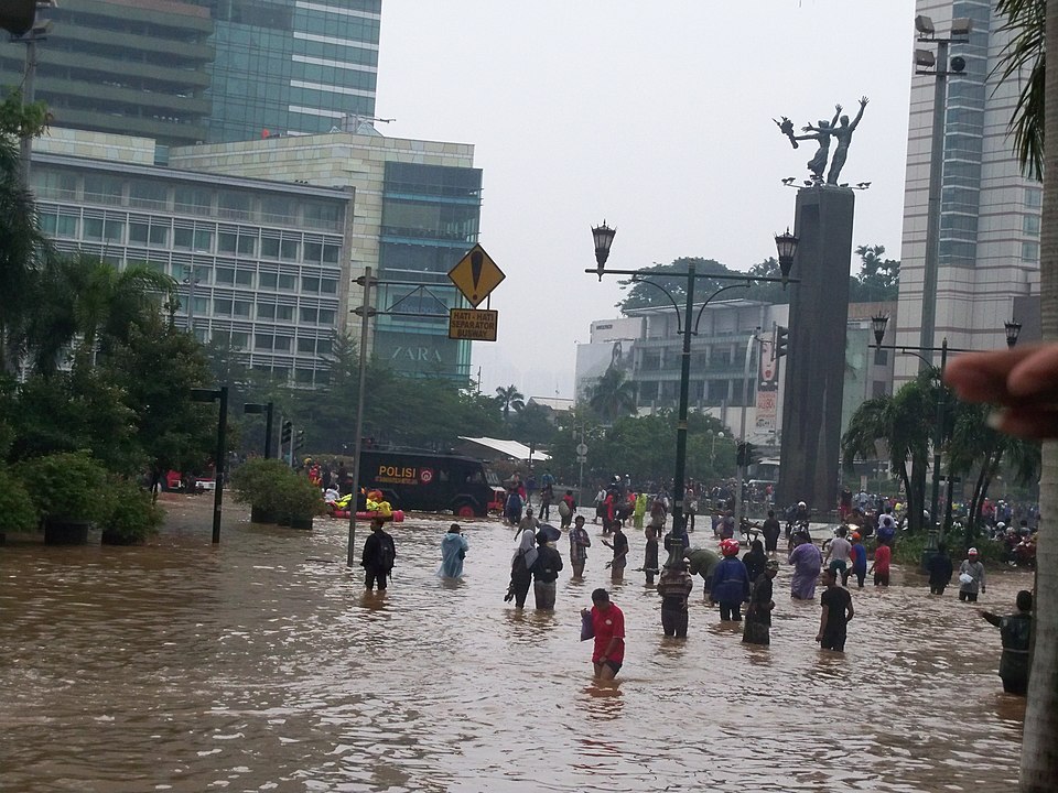 Market Stalls Drowned In Jakarta’s Streets