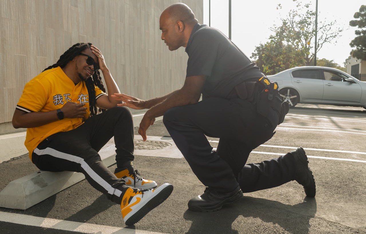 Myth: Police Will Not Help Foreigners