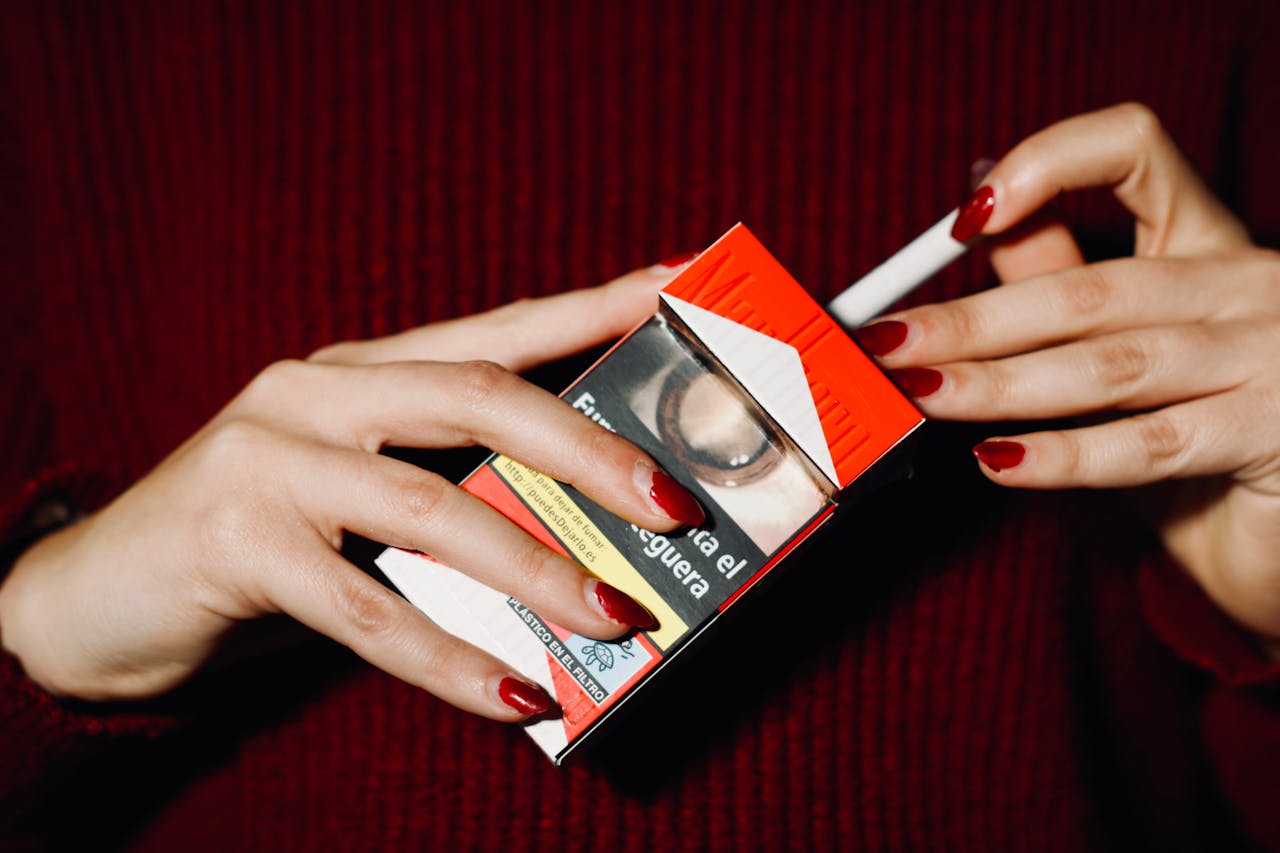 Doctors Selling Cigarettes And Slimming Pills