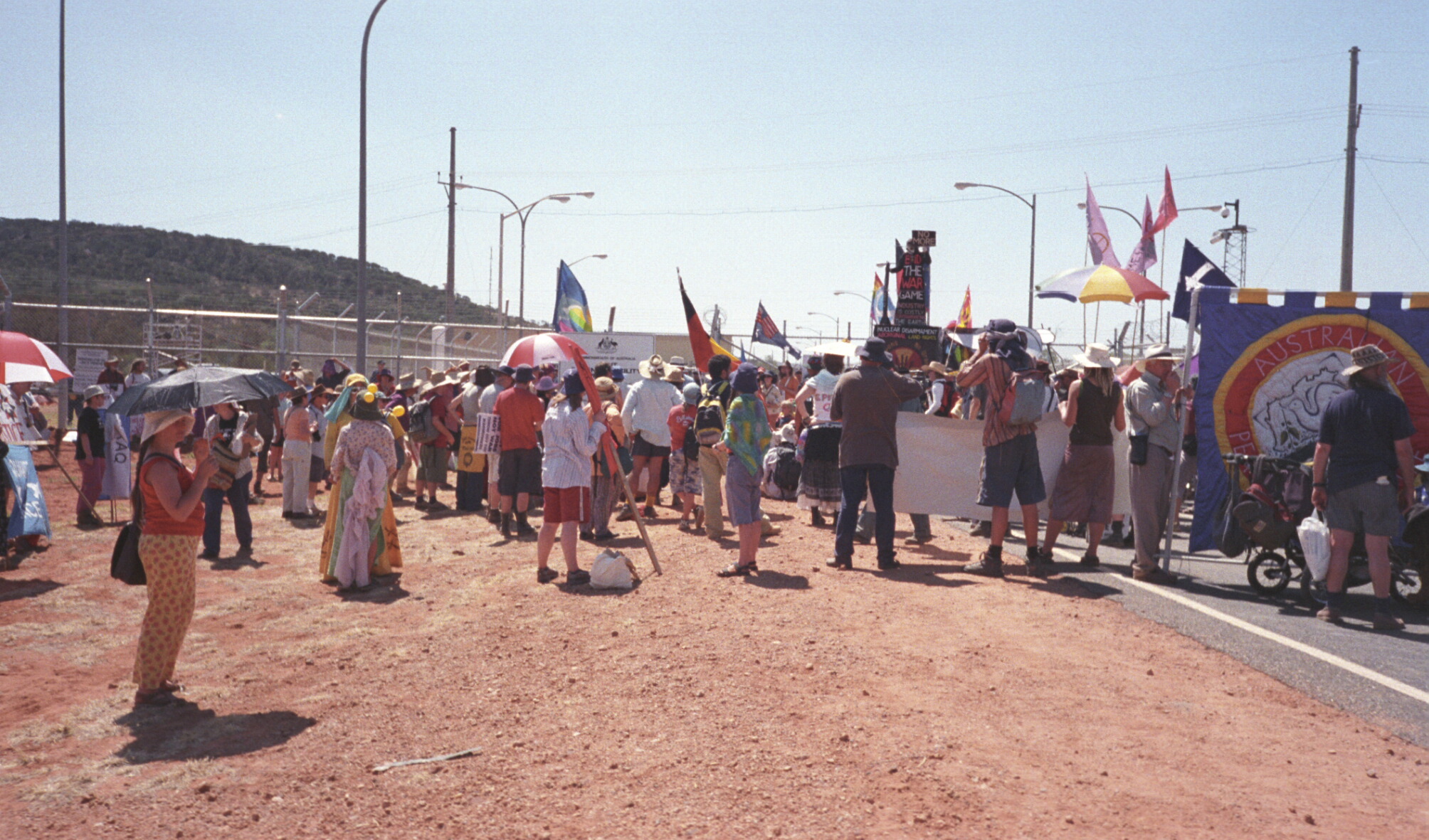 Pine Gap, Silent Eyes Over Australia