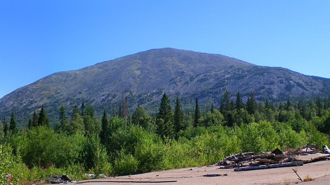 Mount Yamantau, Russia’s Bad Mountain